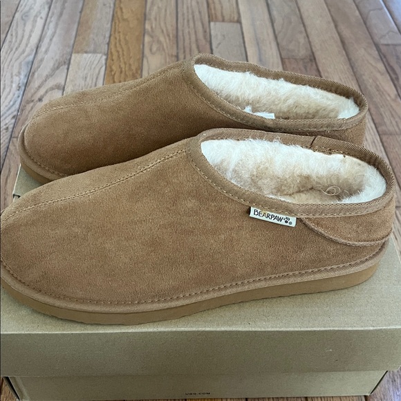 Bearpaw Men’s cozy slippers - Picture 3 of 7